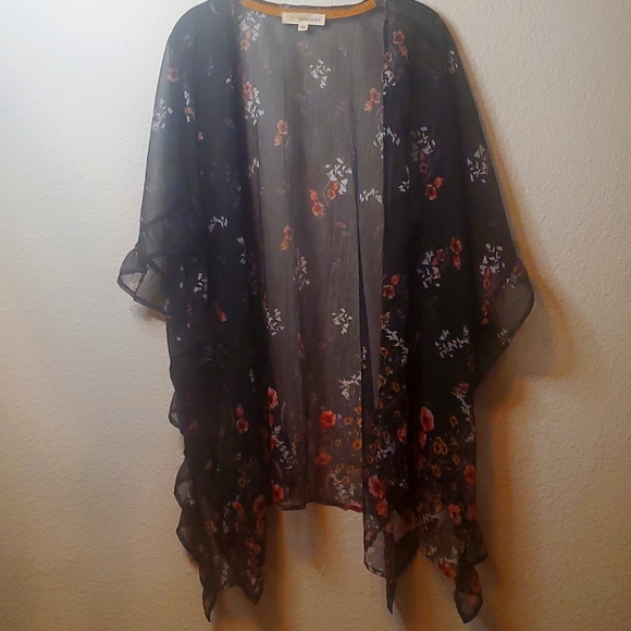 Rewind Floral Cardigan Or Cover Up - Picture 1 of 4